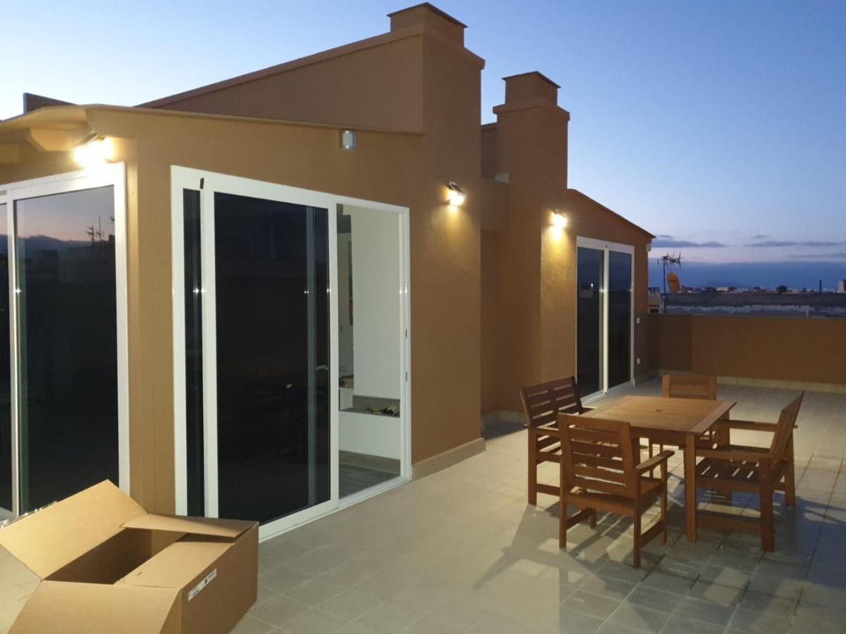 Atico Deluxe Corralejo Centro Apartment Ngoại thất bức ảnh